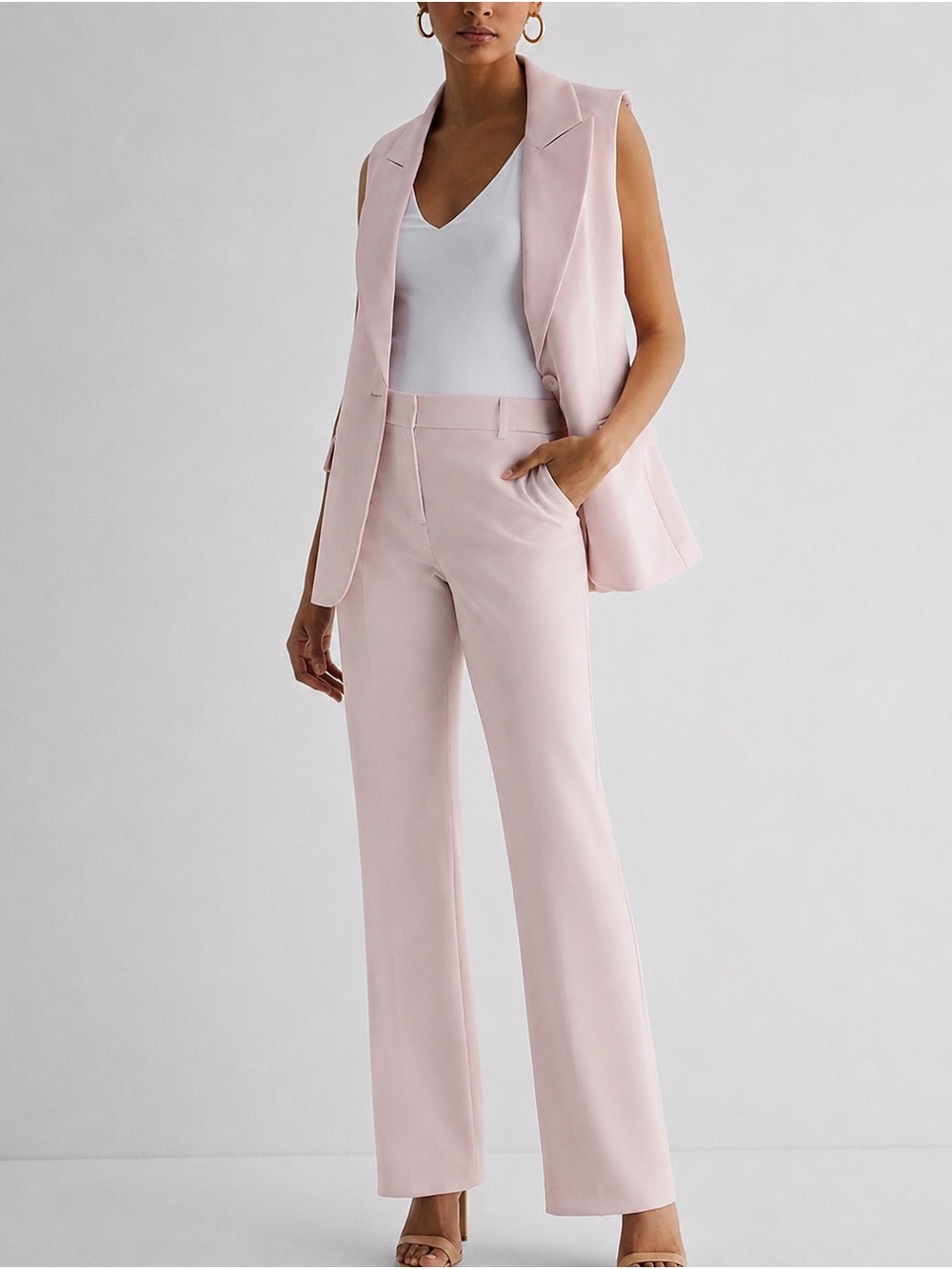Express Straight-Leg Trouser/Suit Pants in Blush Pink - Women